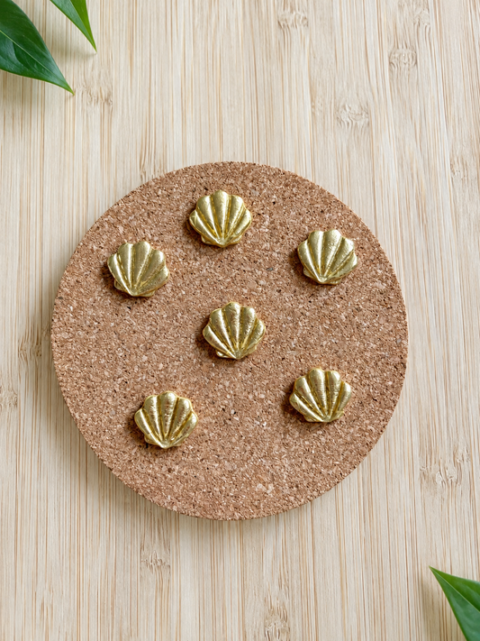 Gold Clam Shells
